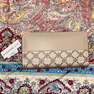 Amazon- ✨Couture Gems Wristlet/Wallet 💳